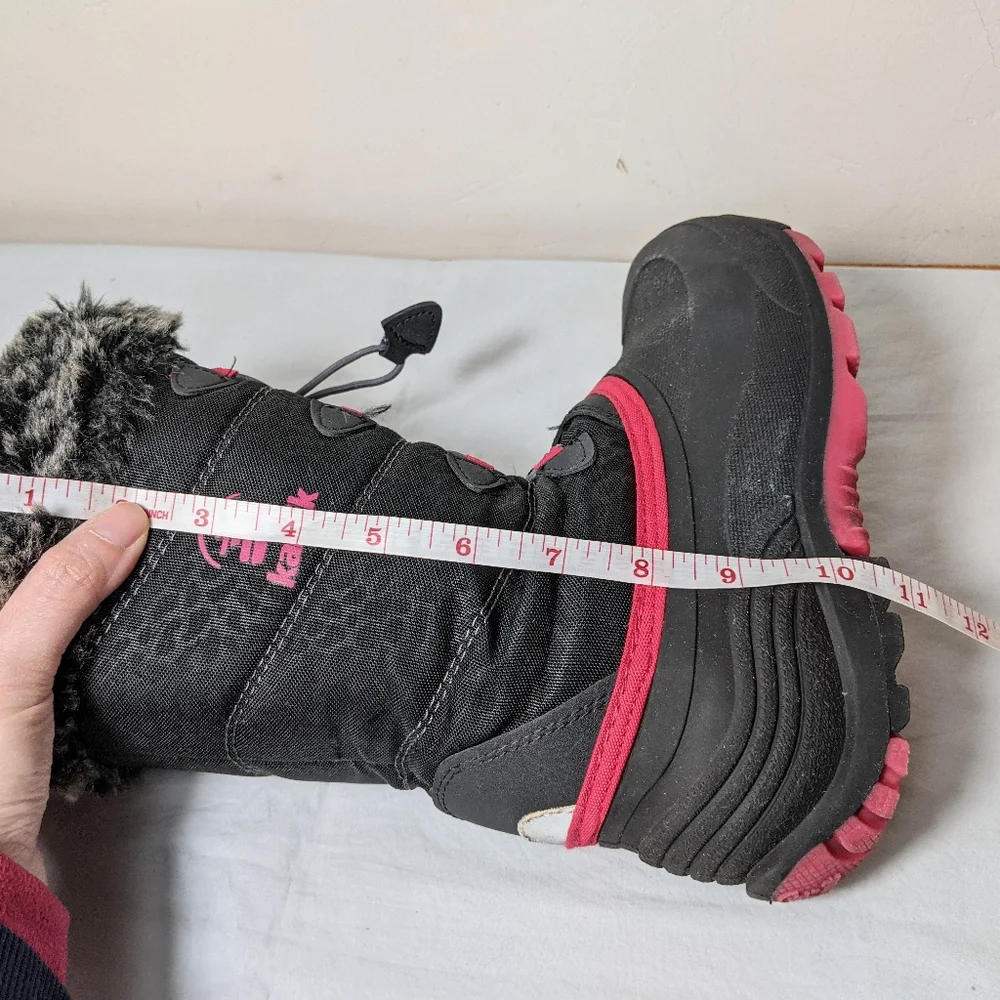 Kamik Girls SnowGypsy 4 Insulated Snow Boots size 4